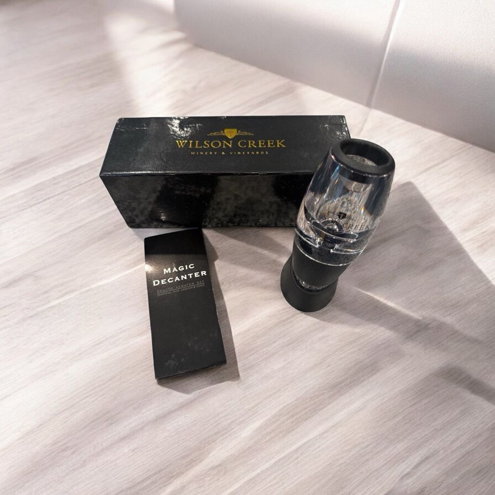 Wilson Creek Magic Decanter Deluxe Aerator Set. Essential Wine Aerator & Tower.